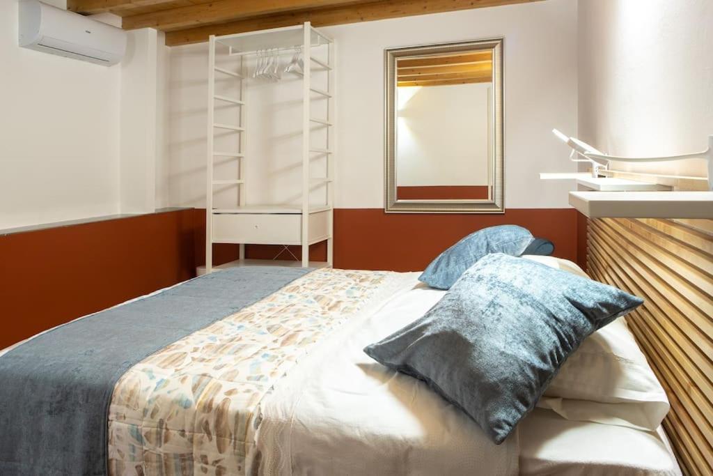 Comfortable Flat In Porta Romana Milão Exterior foto